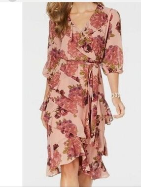 Betsey Johnson Floral Ruffle V Knee Dress Size 6 Roses Mauve 3/4 Sleeve Romantic